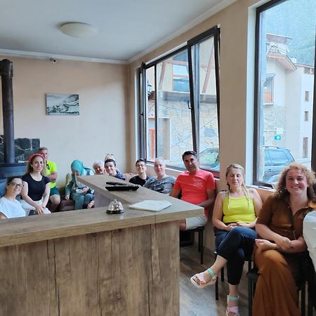 Hotel Svanseti Mestia Ngoại thất bức ảnh
