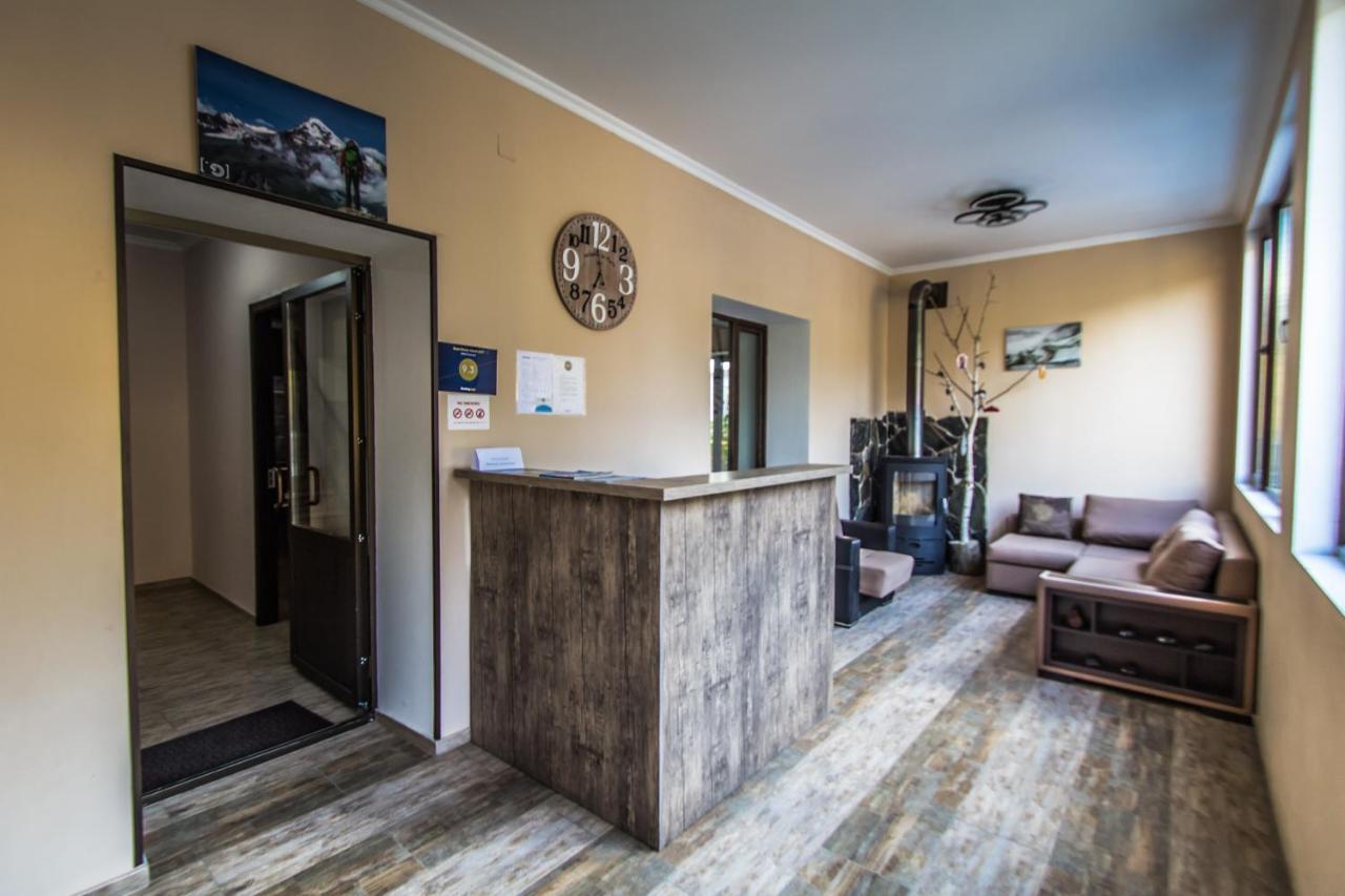 Hotel Svanseti Mestia Ngoại thất bức ảnh