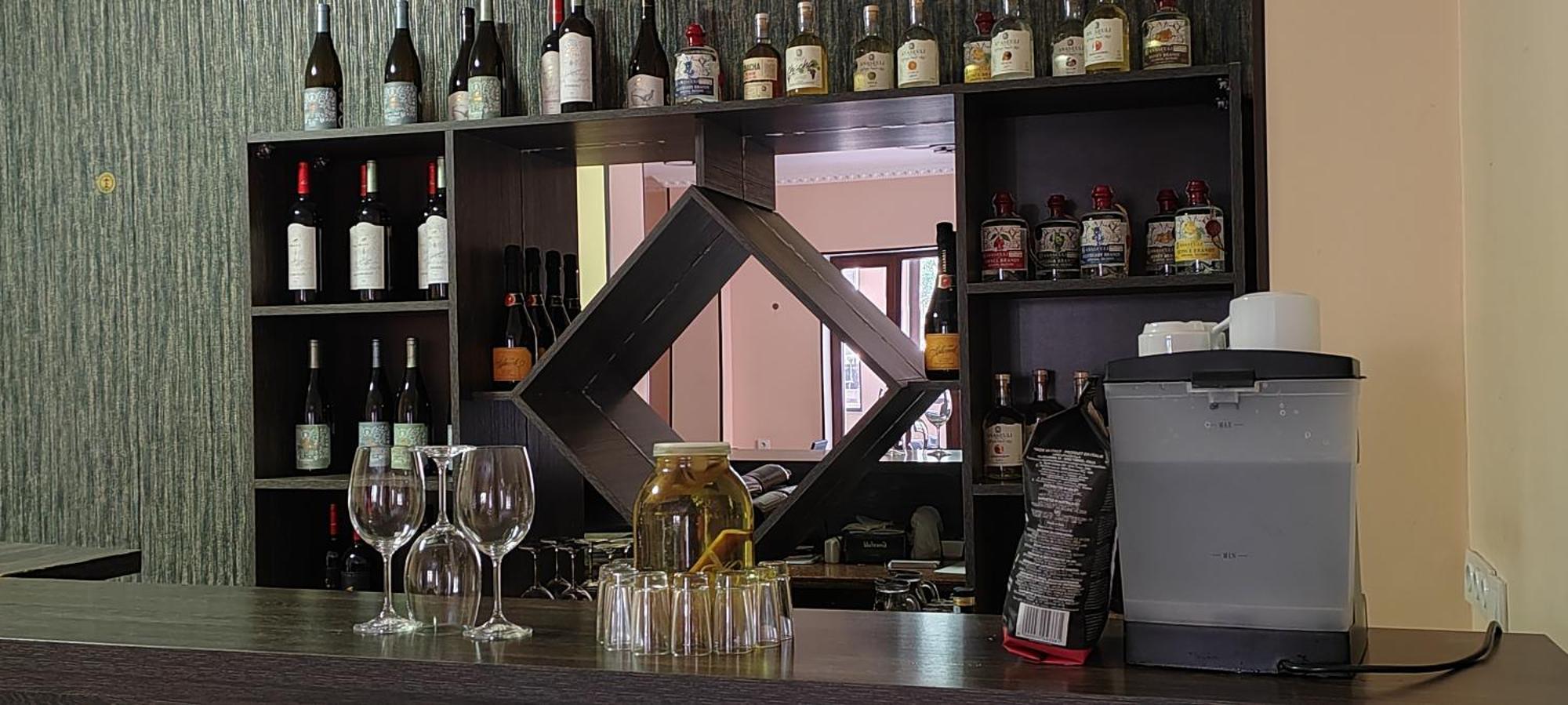 Hotel Svanseti Mestia Ngoại thất bức ảnh
