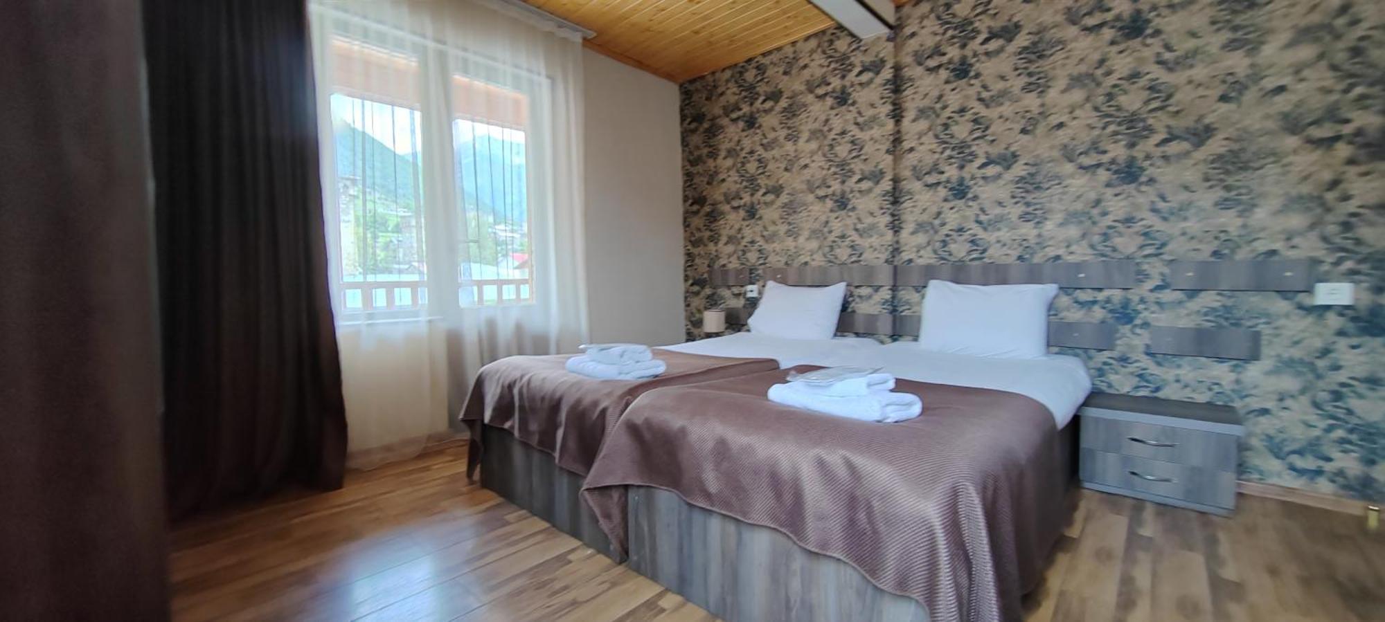 Hotel Svanseti Mestia Ngoại thất bức ảnh