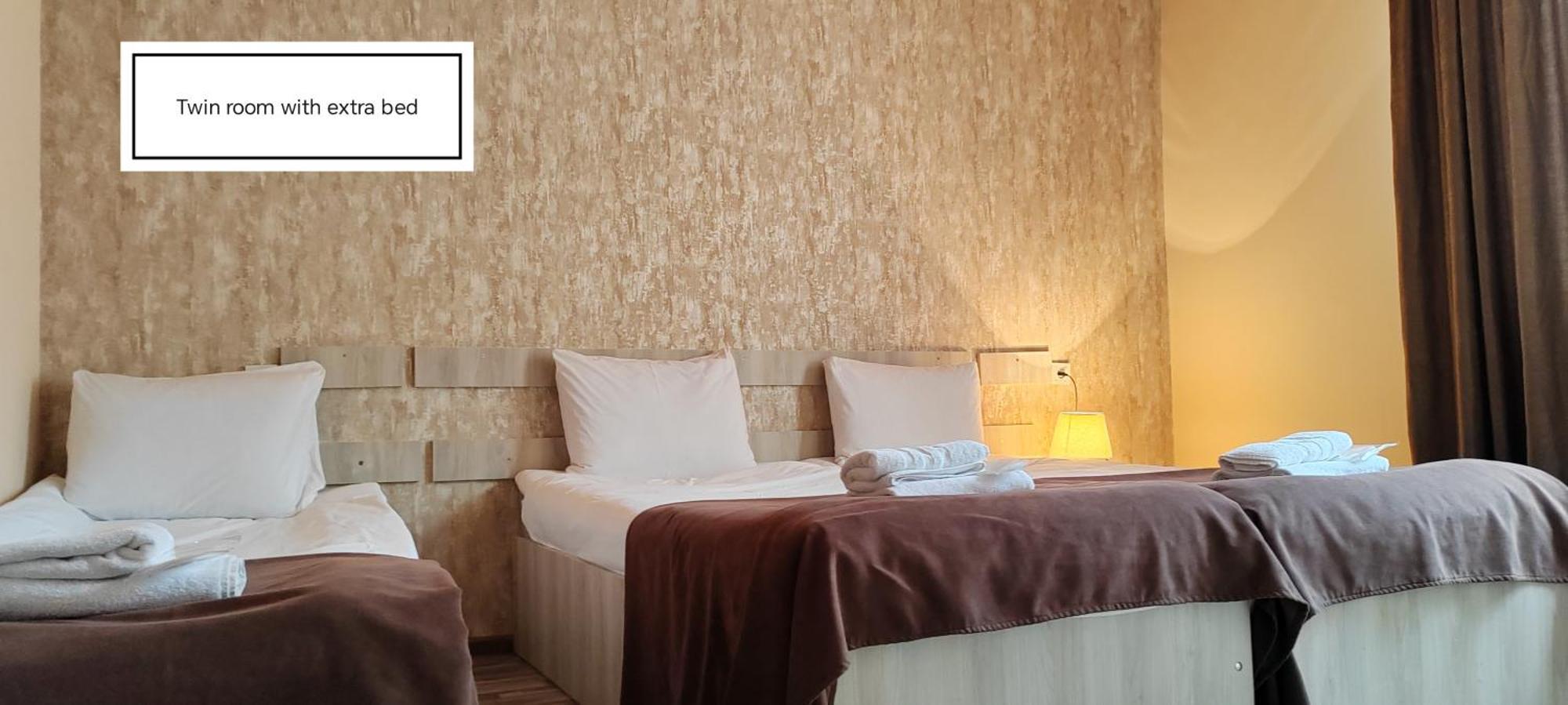 Hotel Svanseti Mestia Ngoại thất bức ảnh