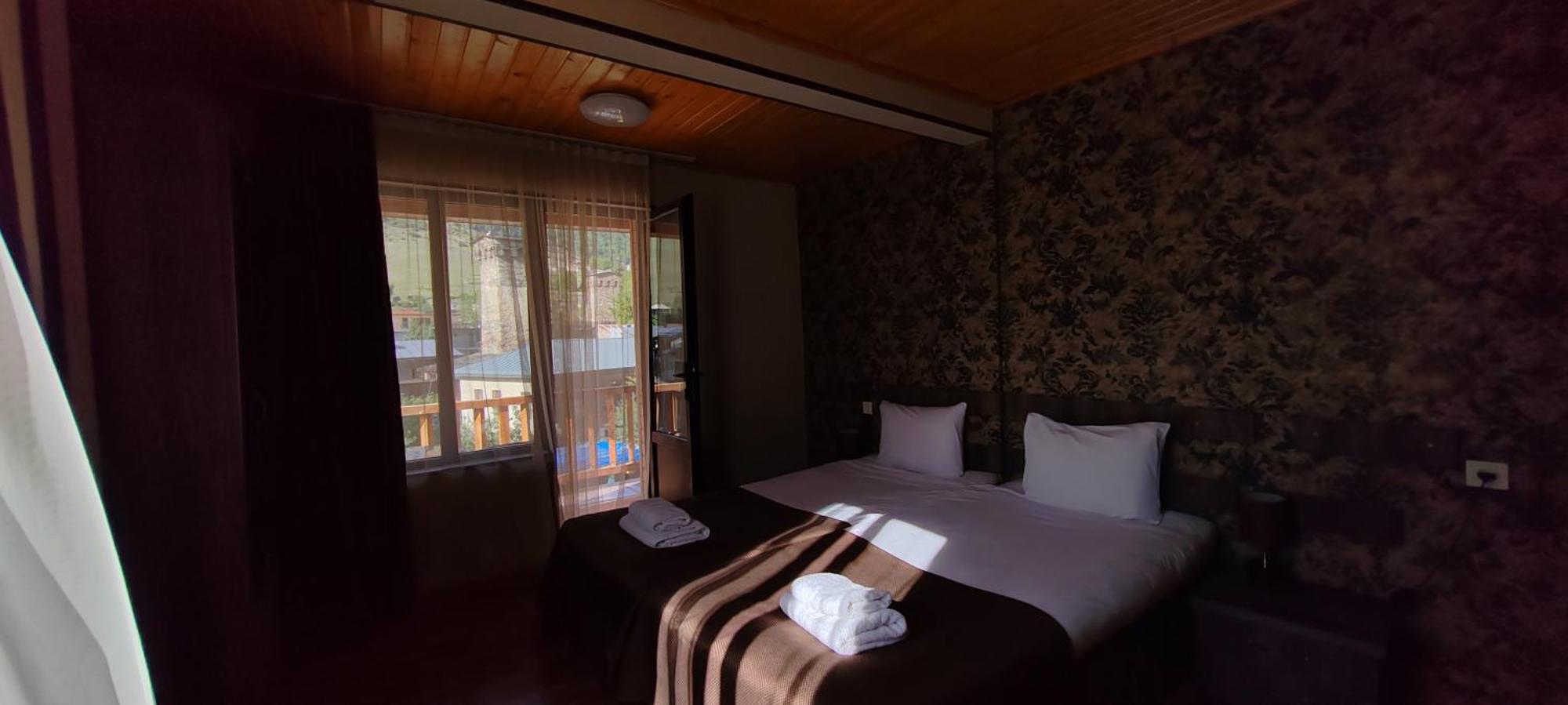 Hotel Svanseti Mestia Ngoại thất bức ảnh