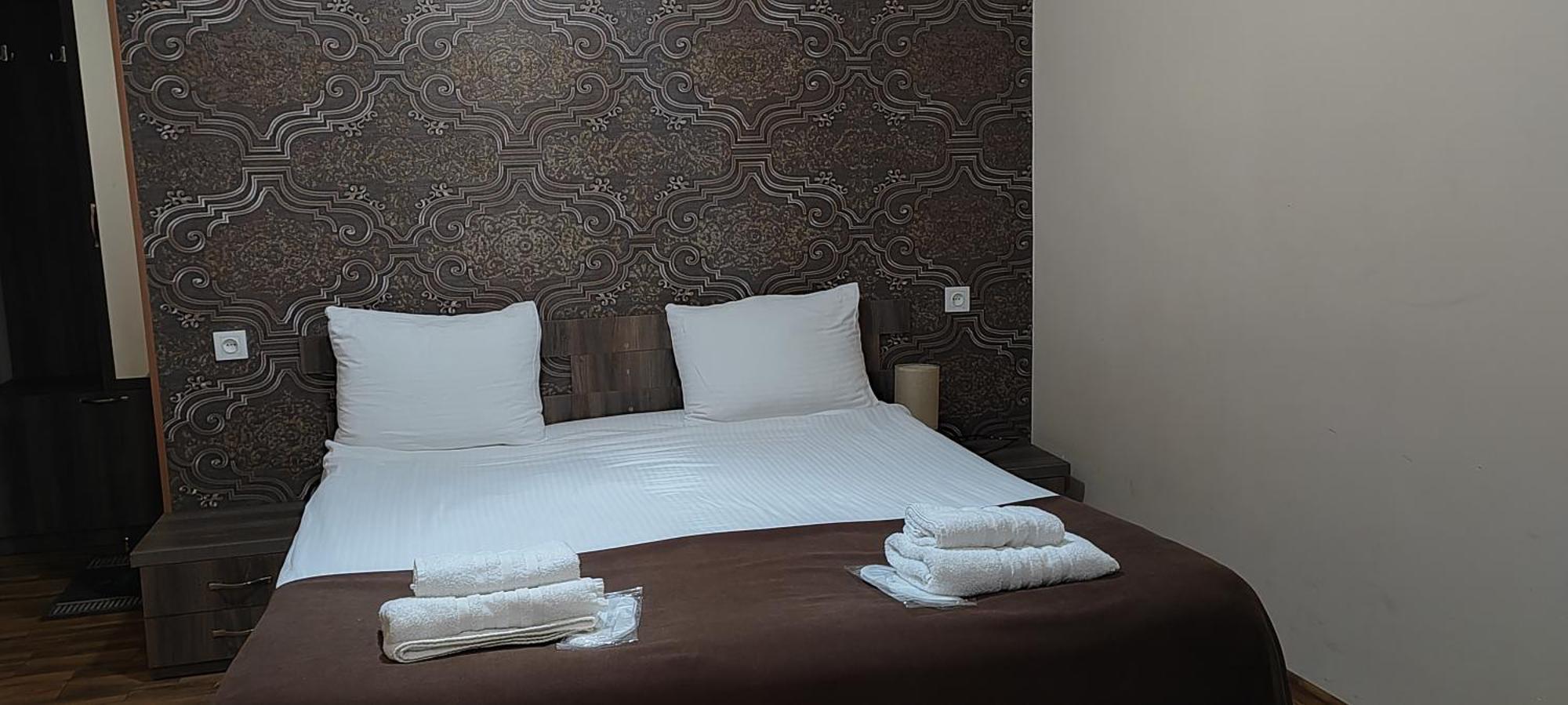 Hotel Svanseti Mestia Ngoại thất bức ảnh